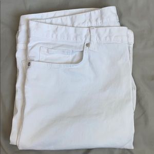 H&M White Jean Shorts Slim Fit Size 36